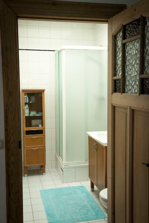 Henrietta Apartment Antwerp Luaran gambar