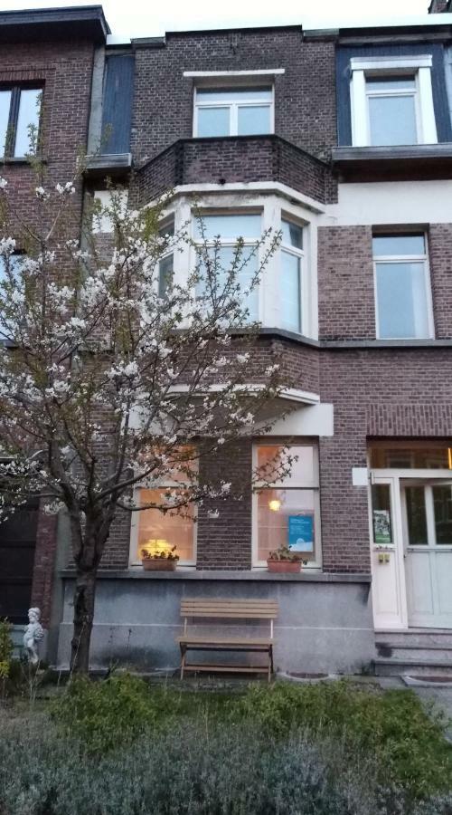 Henrietta Apartment Antwerp Luaran gambar